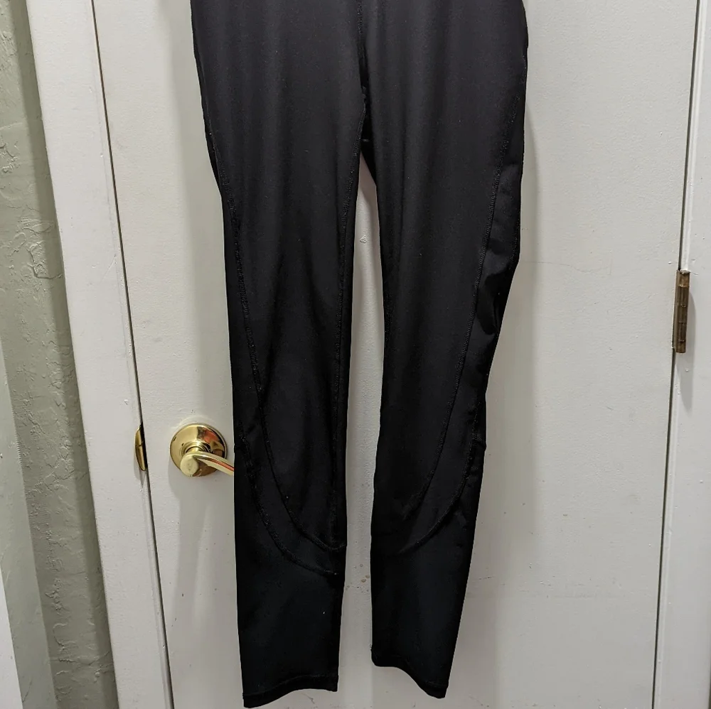 Xersion Black Leggings Solid black Size Medium Fitted - Picture 5 of 5